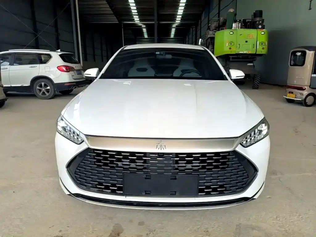 Qin PLUS 2024 Glory Edition DM-i 55KM Leading Model — миниатюра 3