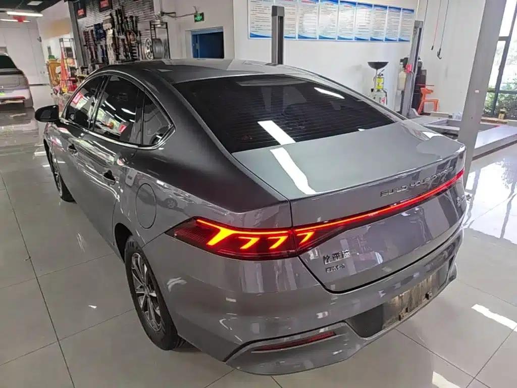 Qin PLUS 2023 Champion Edition DM-i 55KM Leading Model — миниатюра 5