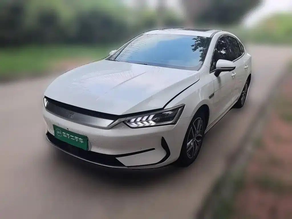 Qin PLUS 2023 Champion Edition EV 420KM Superior Model — миниатюра 1