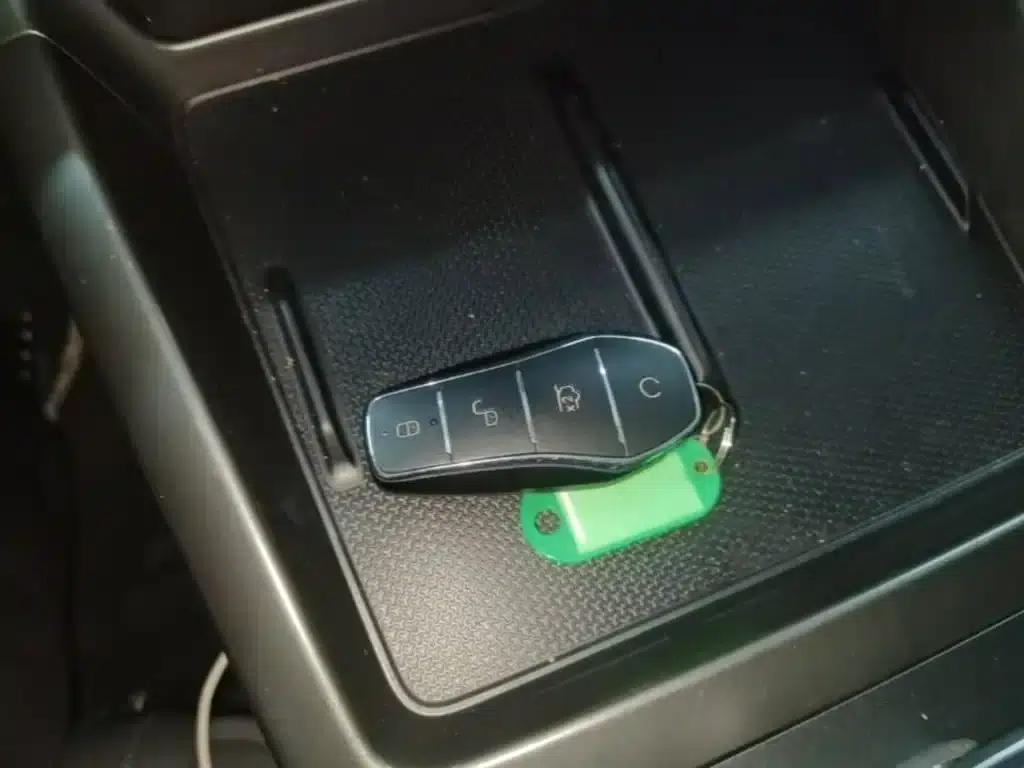 Qin PLUS 2025 DM-i Intelligent Driving Edition 55KM Leading Model — миниатюра 9
