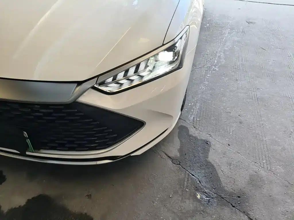 Qin PLUS 2024 Glory Edition DM-i 55KM Leading Model — миниатюра 24