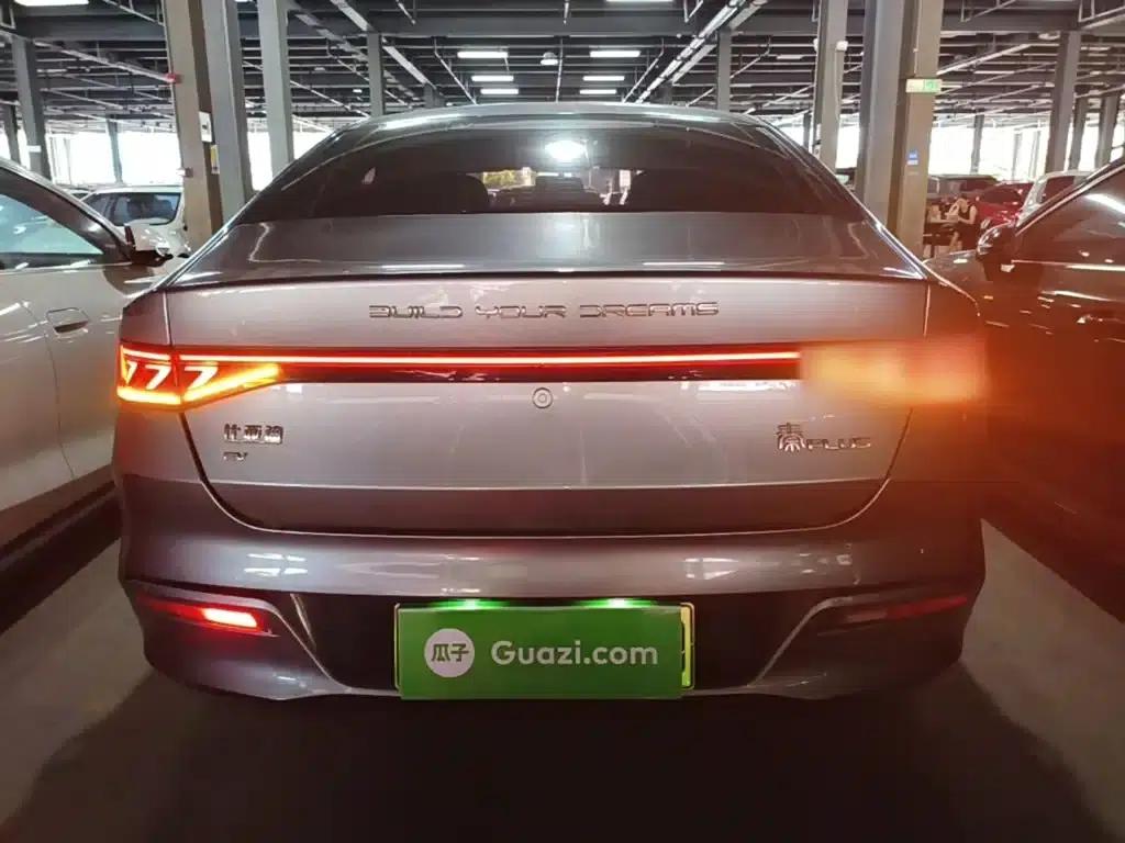 Qin PLUS 2024 Glory Edition EV 420KM Leading Model — миниатюра 6
