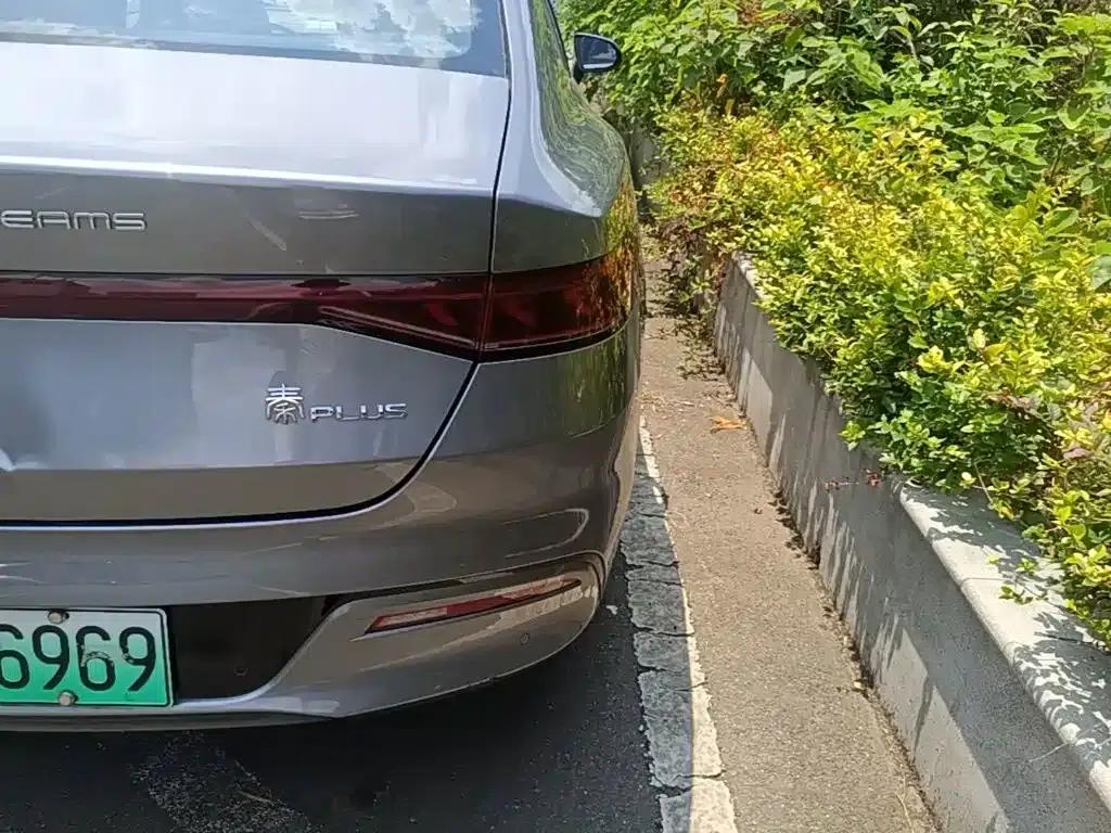 Qin PLUS 2021 EV 500KM Luxury Edition — миниатюра 8