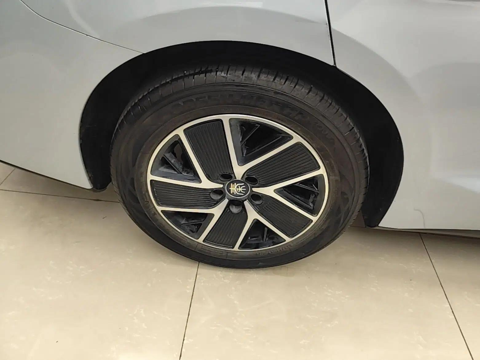 BYD Qin L 2024 DM-i 120KM Leading Model — миниатюра 11