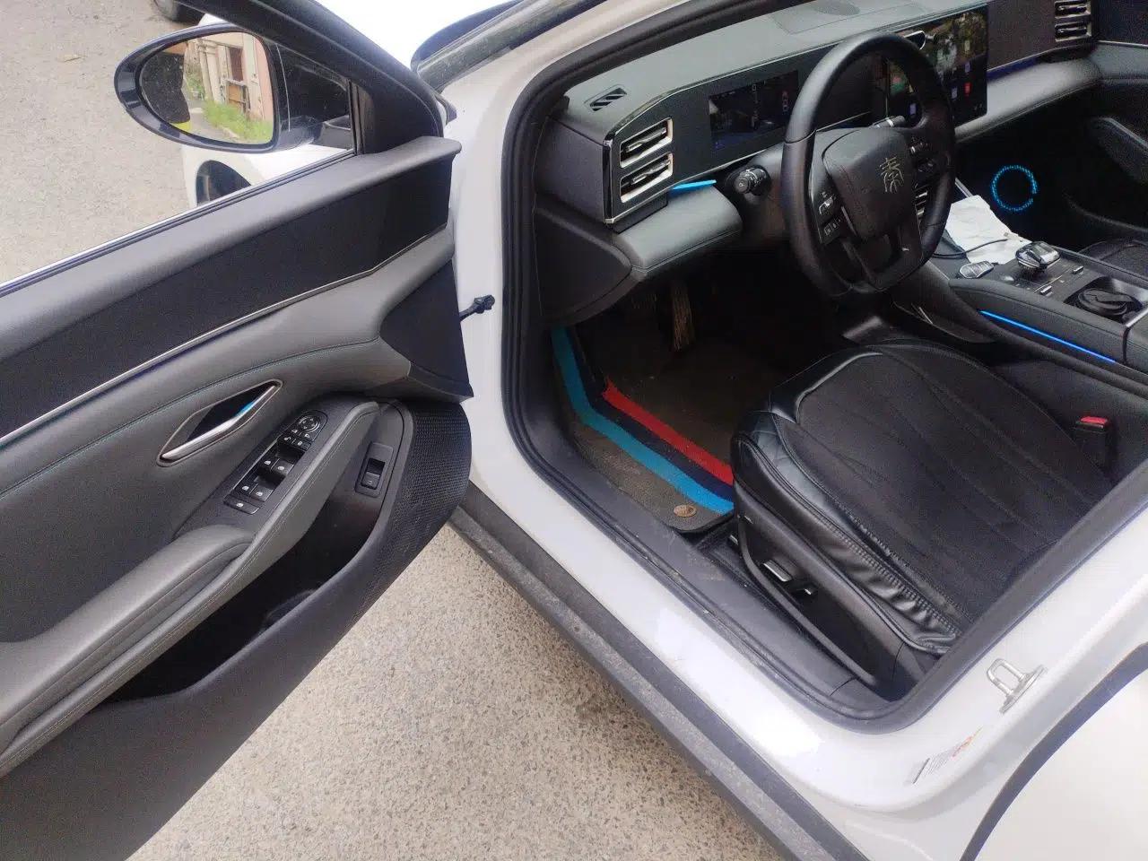 BYD Qin L 2025 DM-i Smart Drive 120KM Leading Model — миниатюра 16