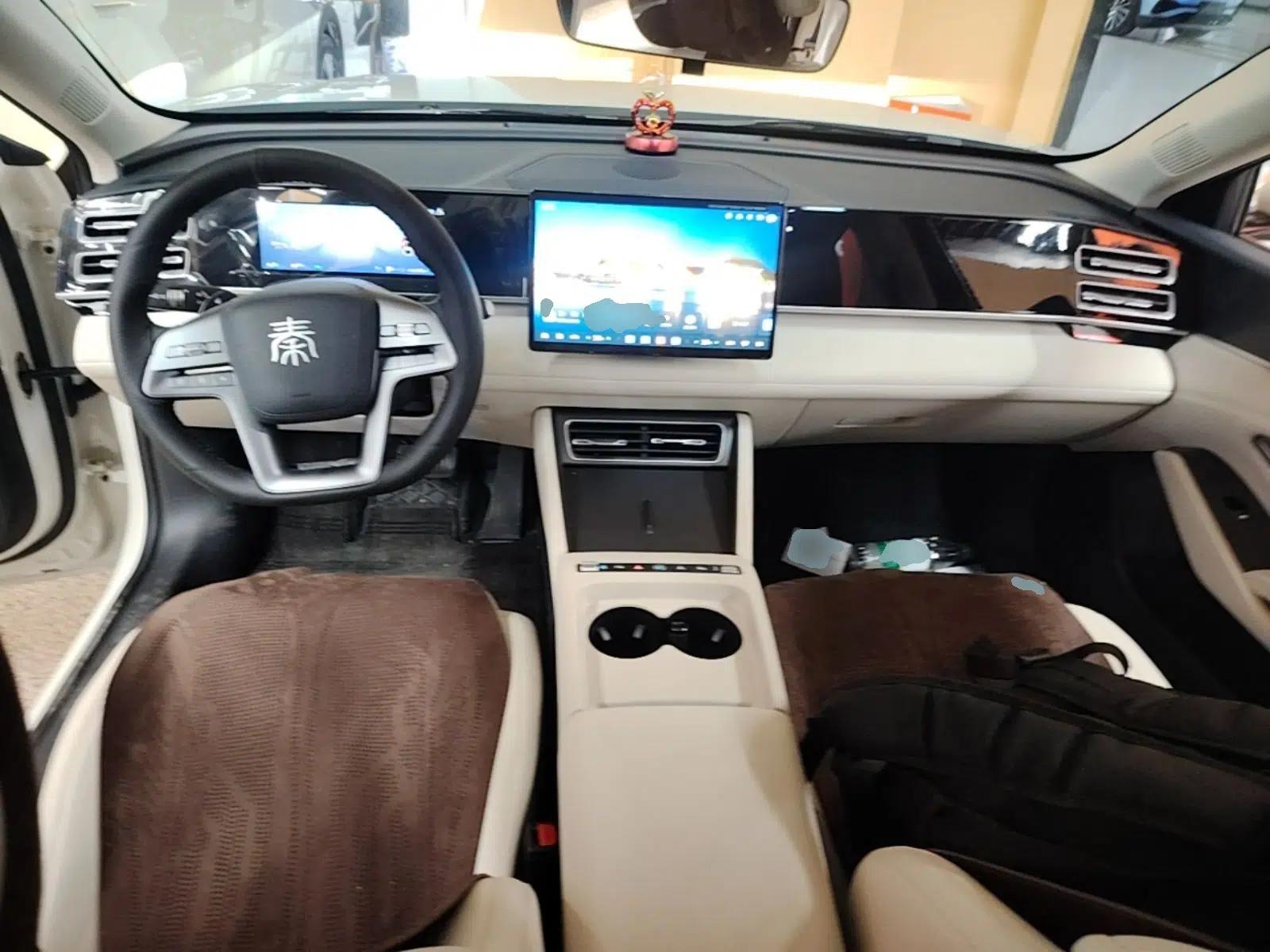 BYD Qin L 2026 Model DM-i 210KM Beyond Version — миниатюра 12