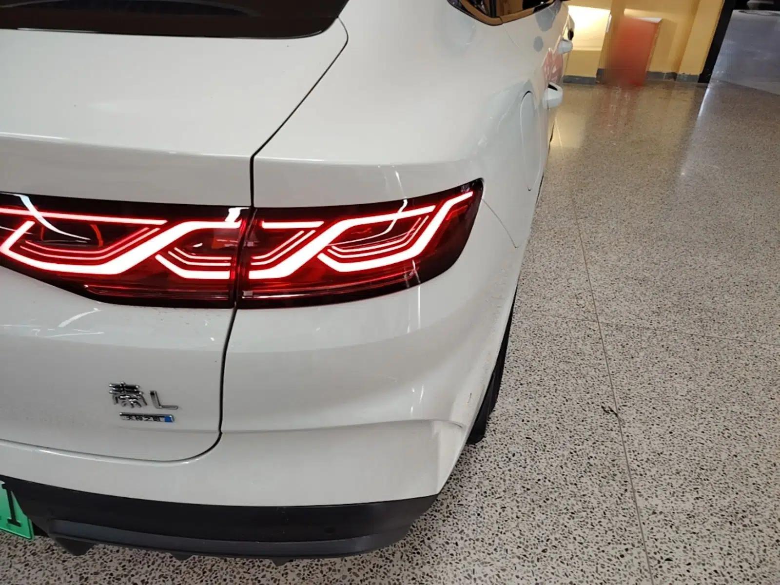 BYD Qin L 2026 Model DM-i 210KM Beyond Version — миниатюра 9