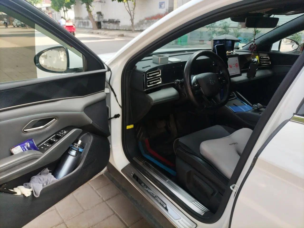 BYD Qin L 2024 DM-i 80KM Leading Model — миниатюра 16