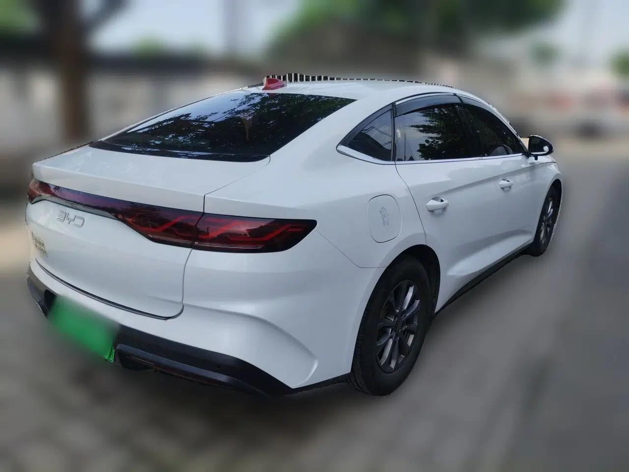 BYD Qin L 2024 DM-i 80KM Leading Model — миниатюра 6