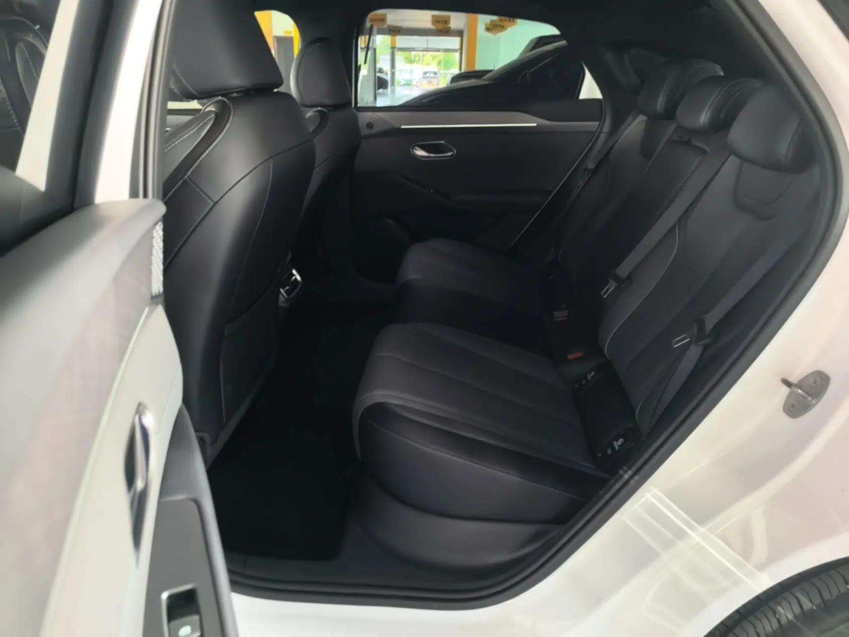 BYD Qin L 2025 EV 545KM Cloud Suspension Edition — миниатюра 29