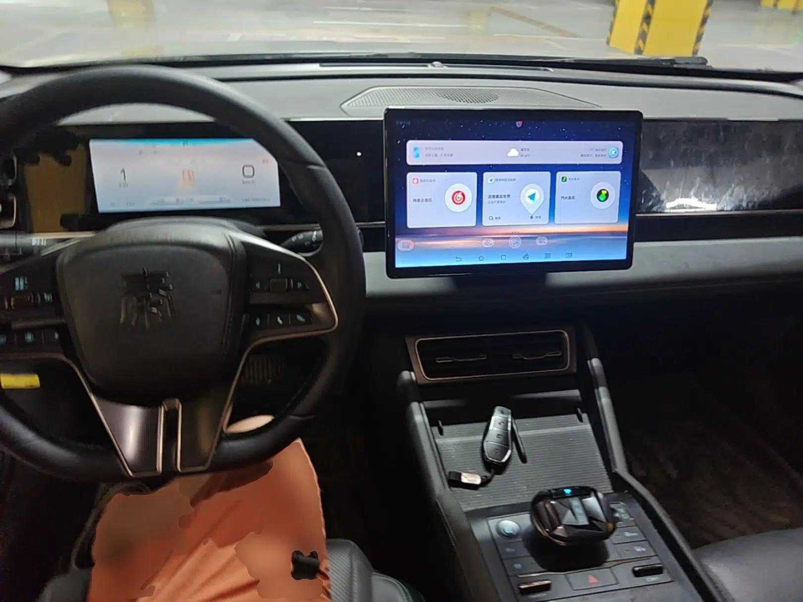 BYD Qin L 2024 DM-i 80KM Beyond Model — миниатюра 12
