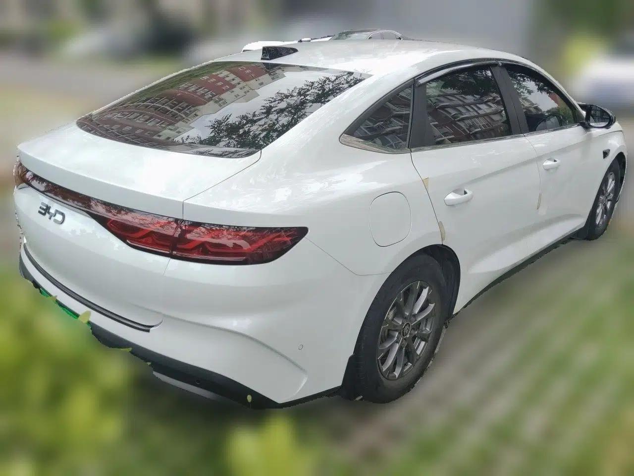 BYD Qin L 2025 DM-i Smart Drive 80KM Leading Model — миниатюра 6