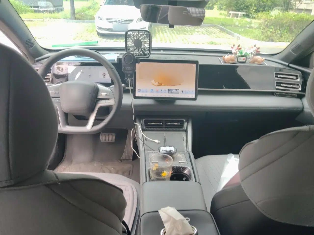 BYD Qin L 2025 DM-i Smart Drive 80KM Leading Model — миниатюра 9