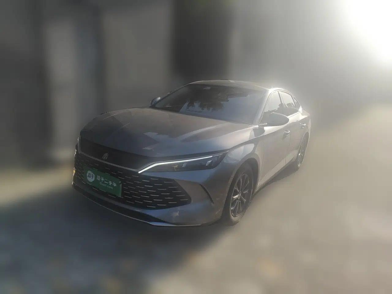 BYD Qin L 2024 DM-i 80KM Leading Model — миниатюра 1