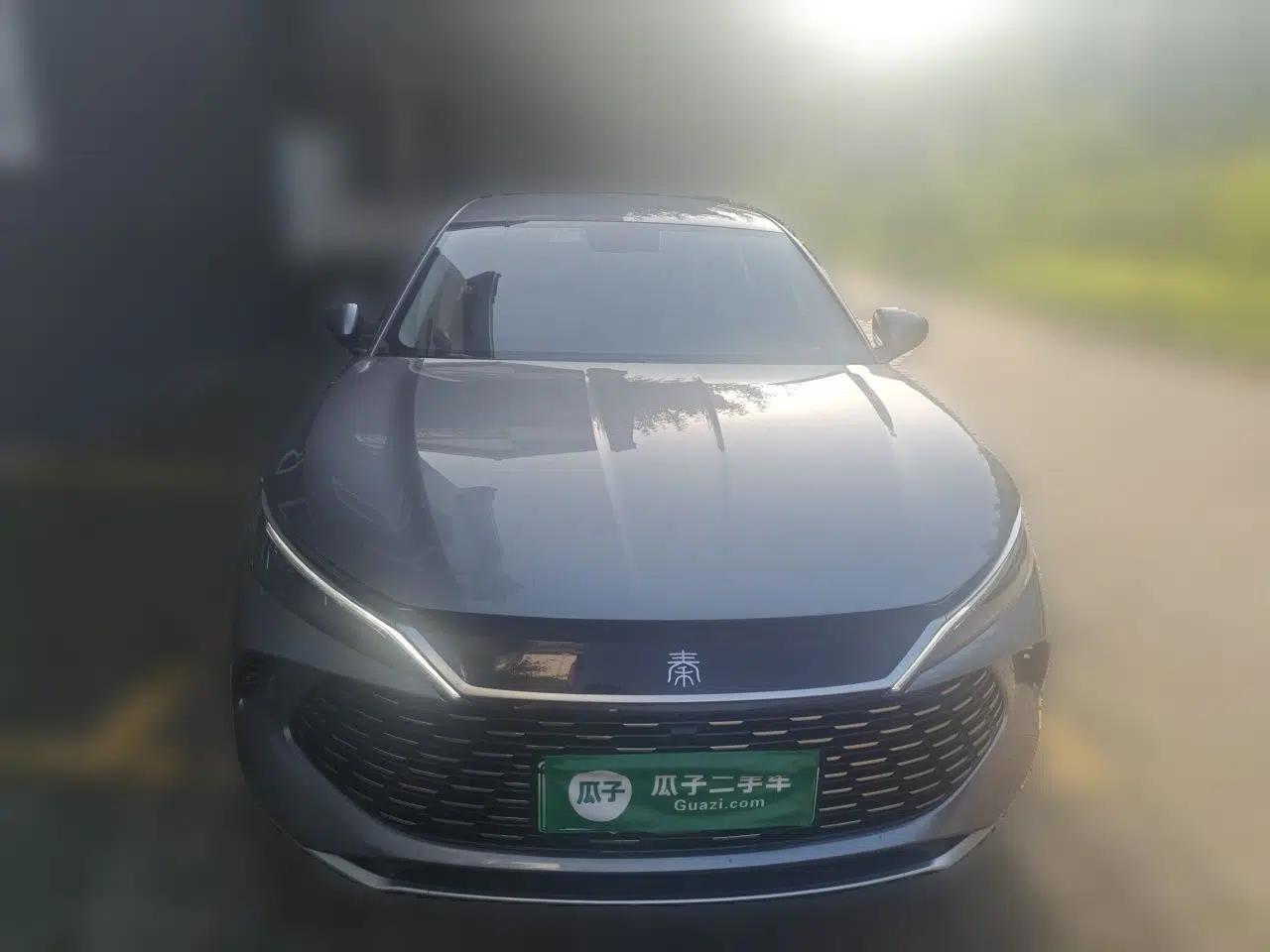 BYD Qin L 2024 DM-i 80KM Leading Model — миниатюра 2
