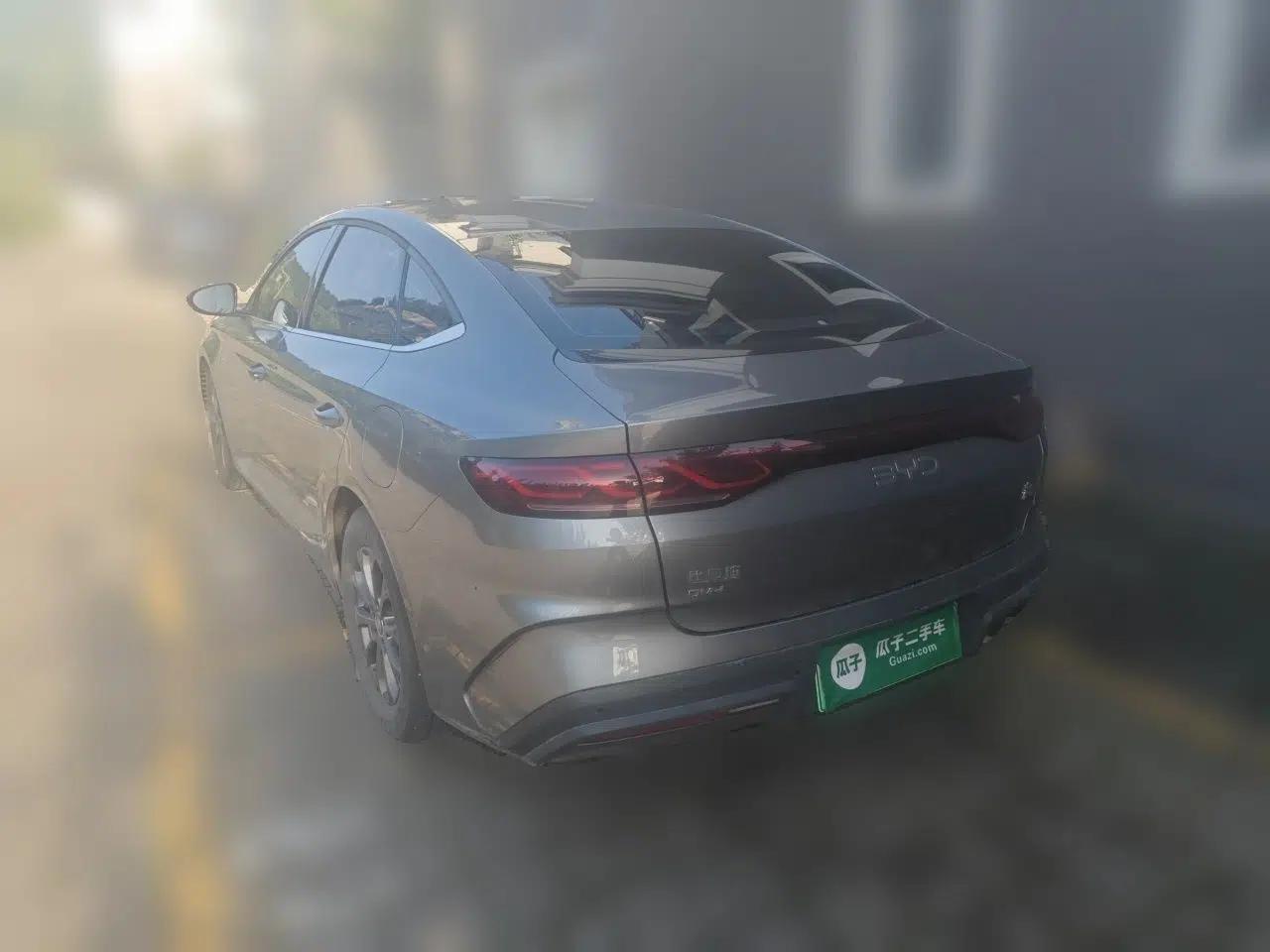 BYD Qin L 2024 DM-i 80KM Leading Model — миниатюра 4