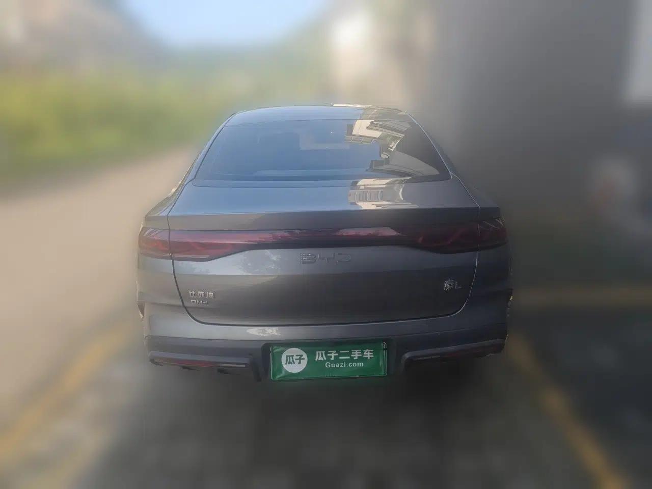 BYD Qin L 2024 DM-i 80KM Leading Model — миниатюра 5