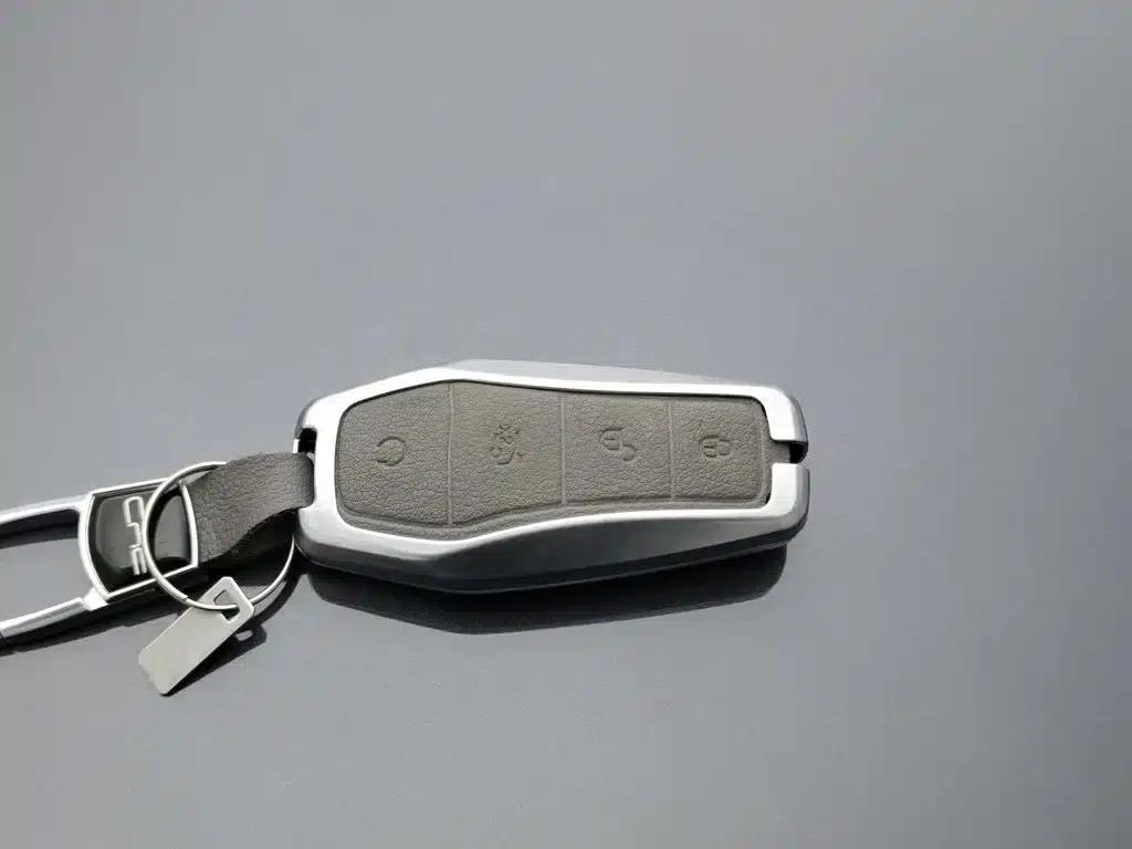 Tang New Energy 2023 DM-i Champion Edition 112KM Premium Model — миниатюра 19