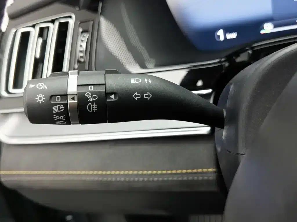 Tang New Energy 2023 DM-i Champion Edition 112KM Premium Model — миниатюра 21