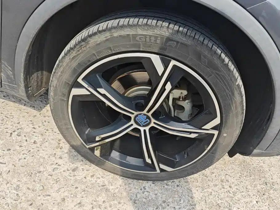 Tang New Energy 2021 DM-i 112KM Premium Edition — миниатюра 6