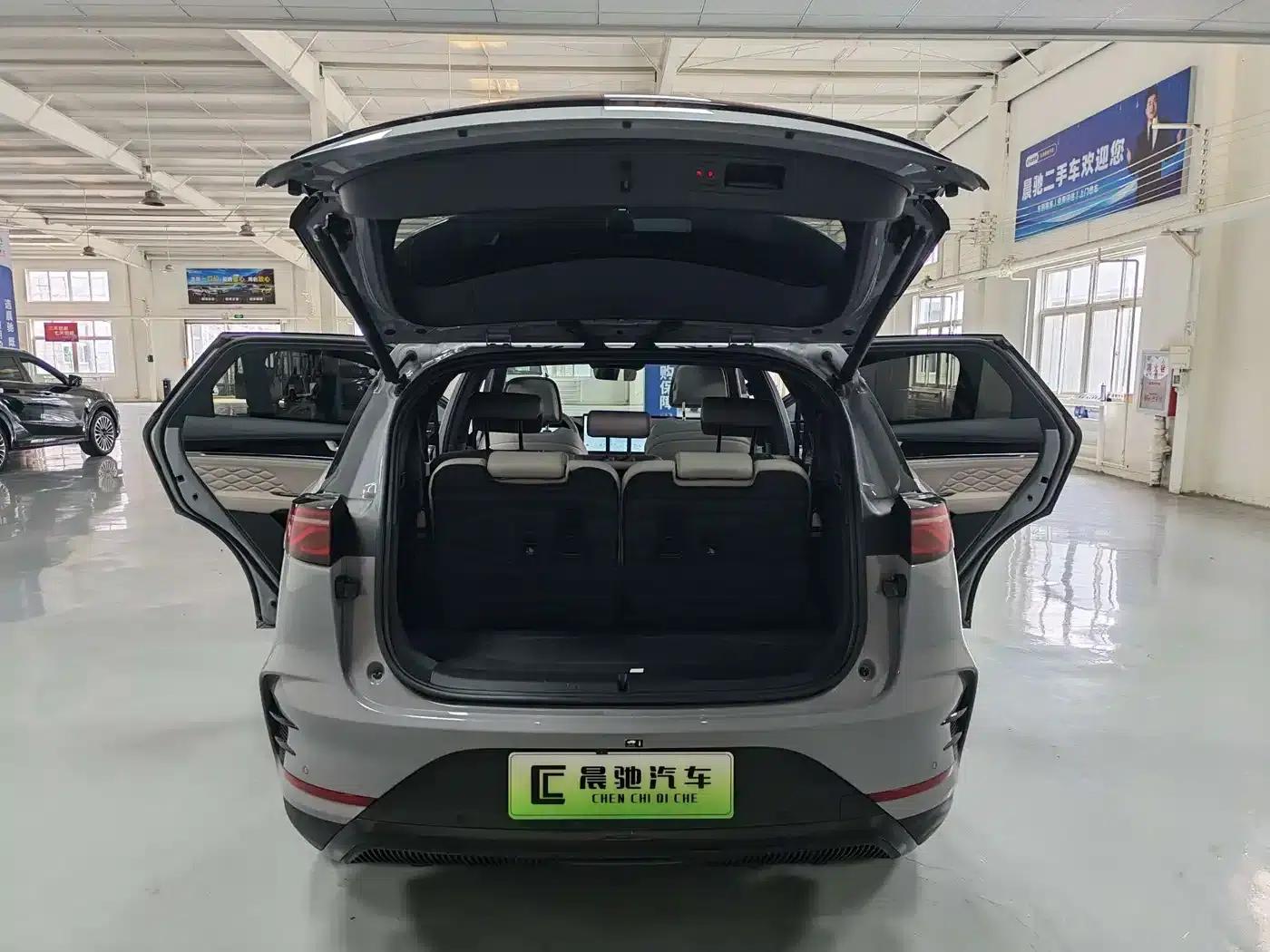 Tang New Energy 2025 DM-i 115KM Flagship Edition — миниатюра 16