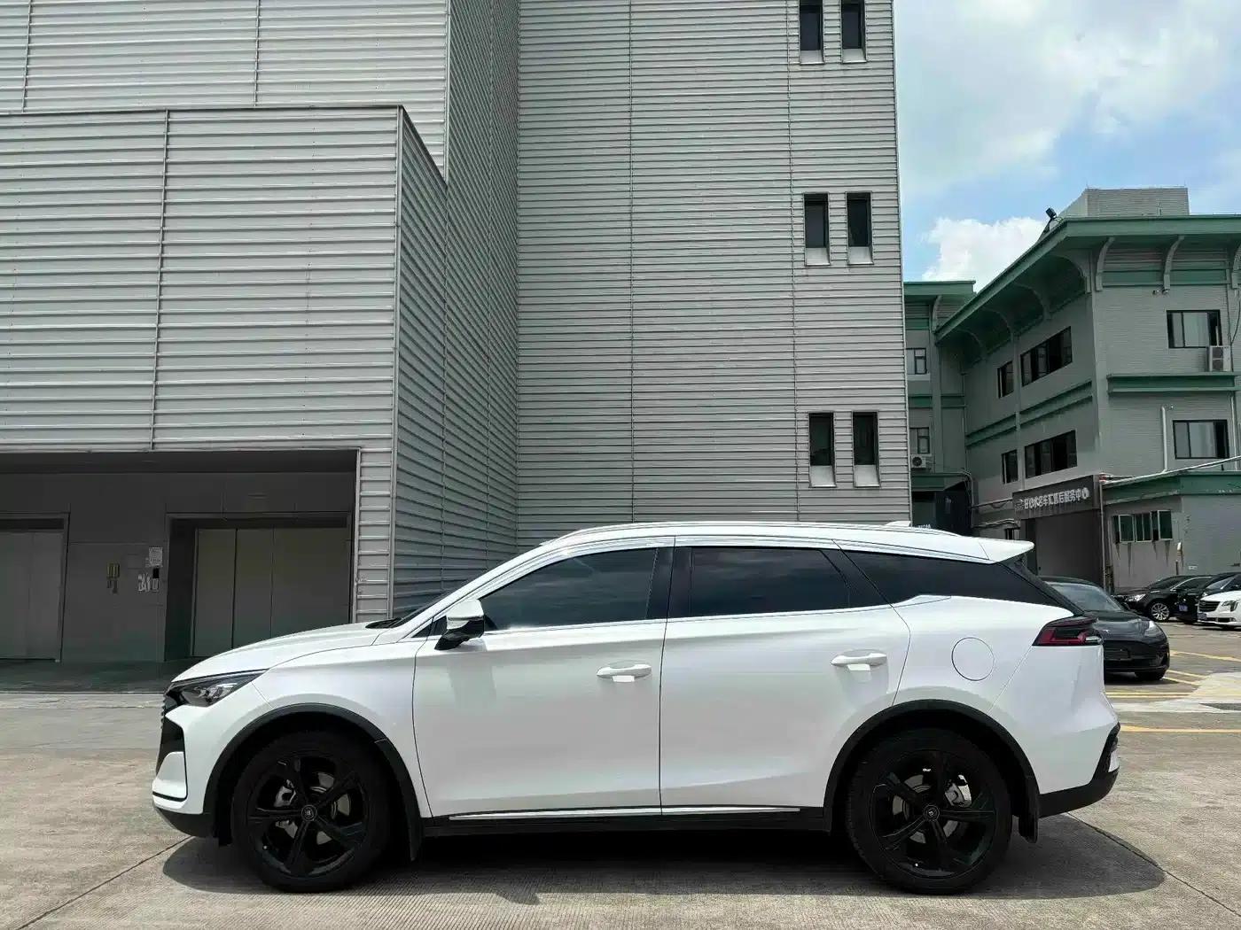 Tang New Energy 2021 DM-i 112KM Premium Edition — миниатюра 9