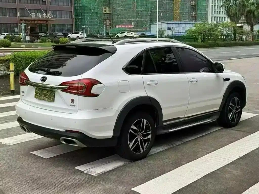 Tang New Energy 2015 2.0T AWD Flagship Edition — миниатюра 6