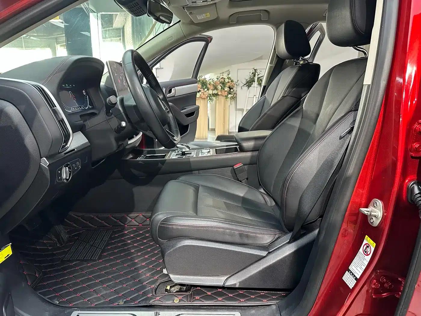 Tang New Energy 2018 DM 2.0T All-Wheel Drive Intelligent Connectivity Enjoyment Edition 7-Seater National V Emission Standard — миниатюра 8