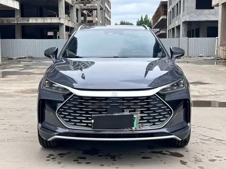 Tang New Energy 2024 DM-i Glory Edition 112KM Flagship Model — миниатюра 2