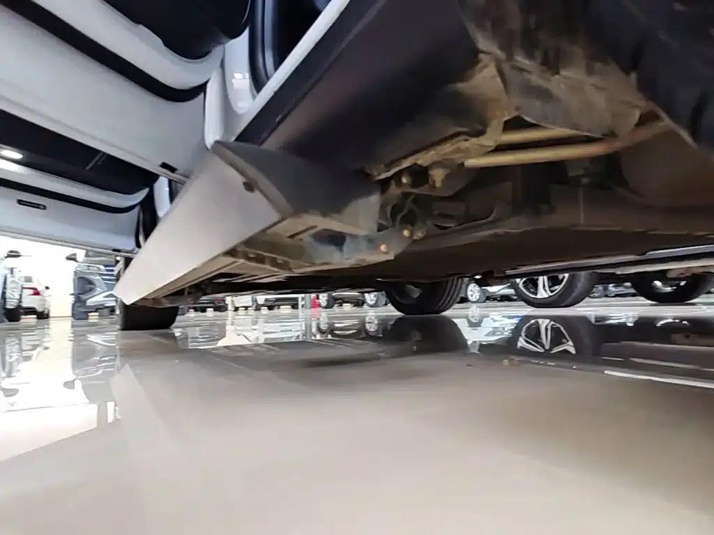 Tang New Energy 2021 DM-i 112KM Premium Edition — миниатюра 22