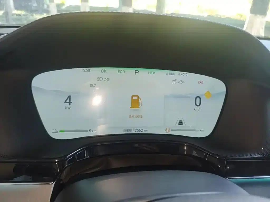 Tang New Energy 2024 DM-i Glory Edition 112KM Premium — миниатюра 12