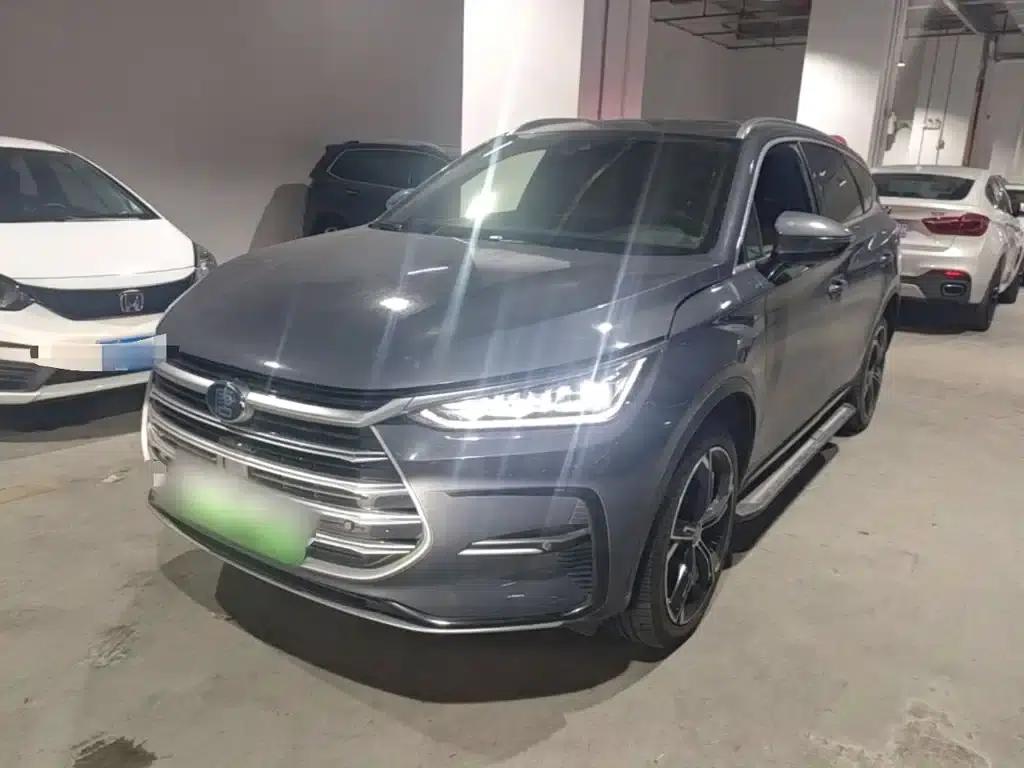 Tang New Energy 2021 DM 2.0T AWD Performance Premium Edition — миниатюра 1
