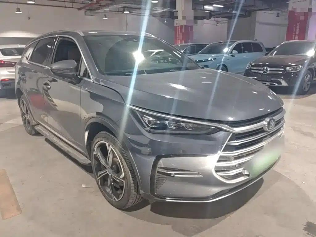 Tang New Energy 2021 DM 2.0T AWD Performance Premium Edition — миниатюра 4