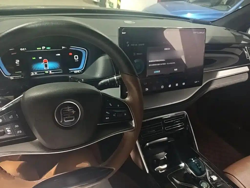 Tang New Energy 2021 DM 2.0T AWD Performance Premium Edition — миниатюра 10