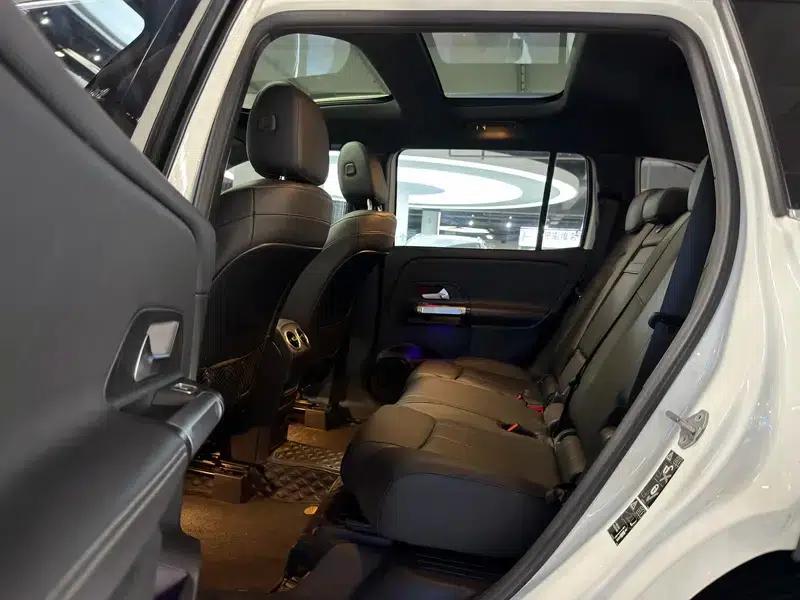 Mercedes-Benz GLB 2021 Fashion Edition — миниатюра 16