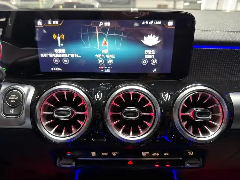 Mercedes-Benz GLB 2021 Fashion Edition — миниатюра 10