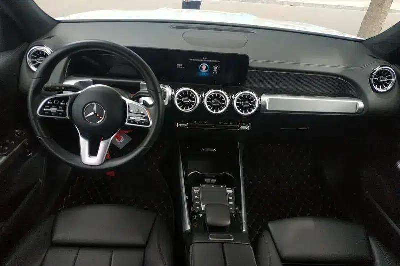 2021 Mercedes-Benz GLB 200 Dynamic — миниатюра 13