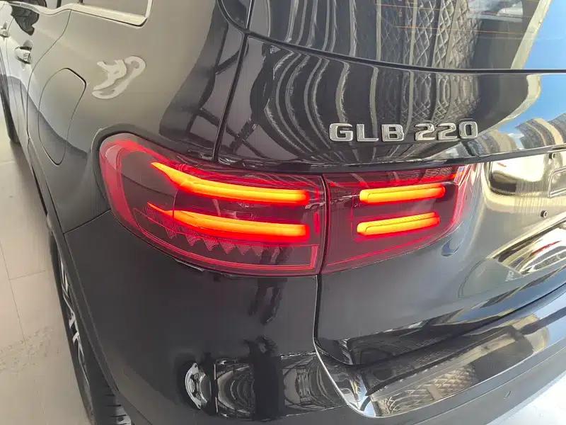 2024 Mercedes-Benz GLB Facelift GLB 220 Dynamic — миниатюра 10