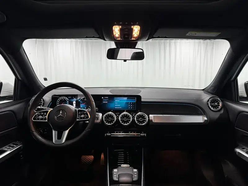 2022 Mercedes-Benz GLB 220 Dynamic — миниатюра 14