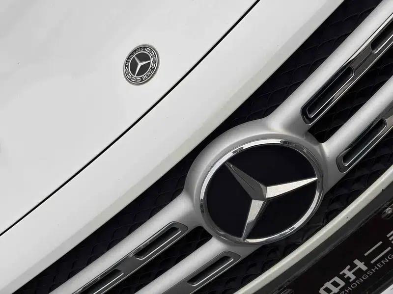 Mercedes-Benz GLB 2020 Fashion Edition — миниатюра 14