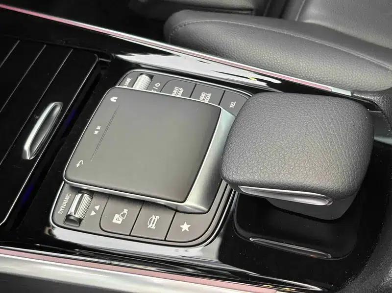 Mercedes-Benz GLB 2020 Fashion Edition — миниатюра 16
