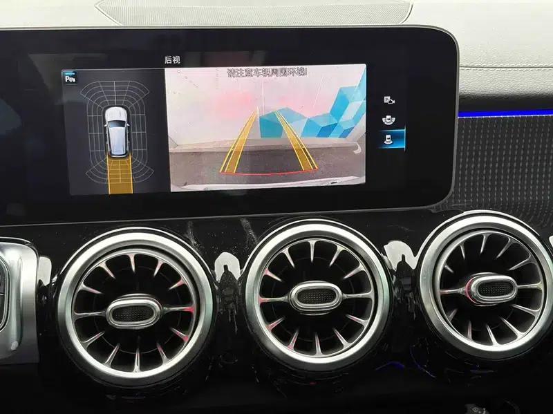 Mercedes-Benz GLB 2020 Fashion Edition — миниатюра 27