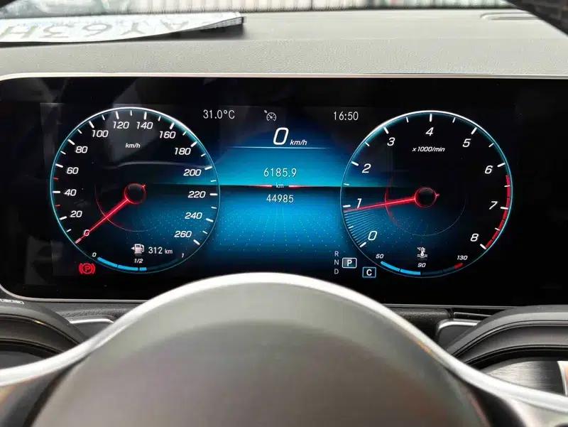 Mercedes-Benz GLB 2020 Fashion Edition — миниатюра 32