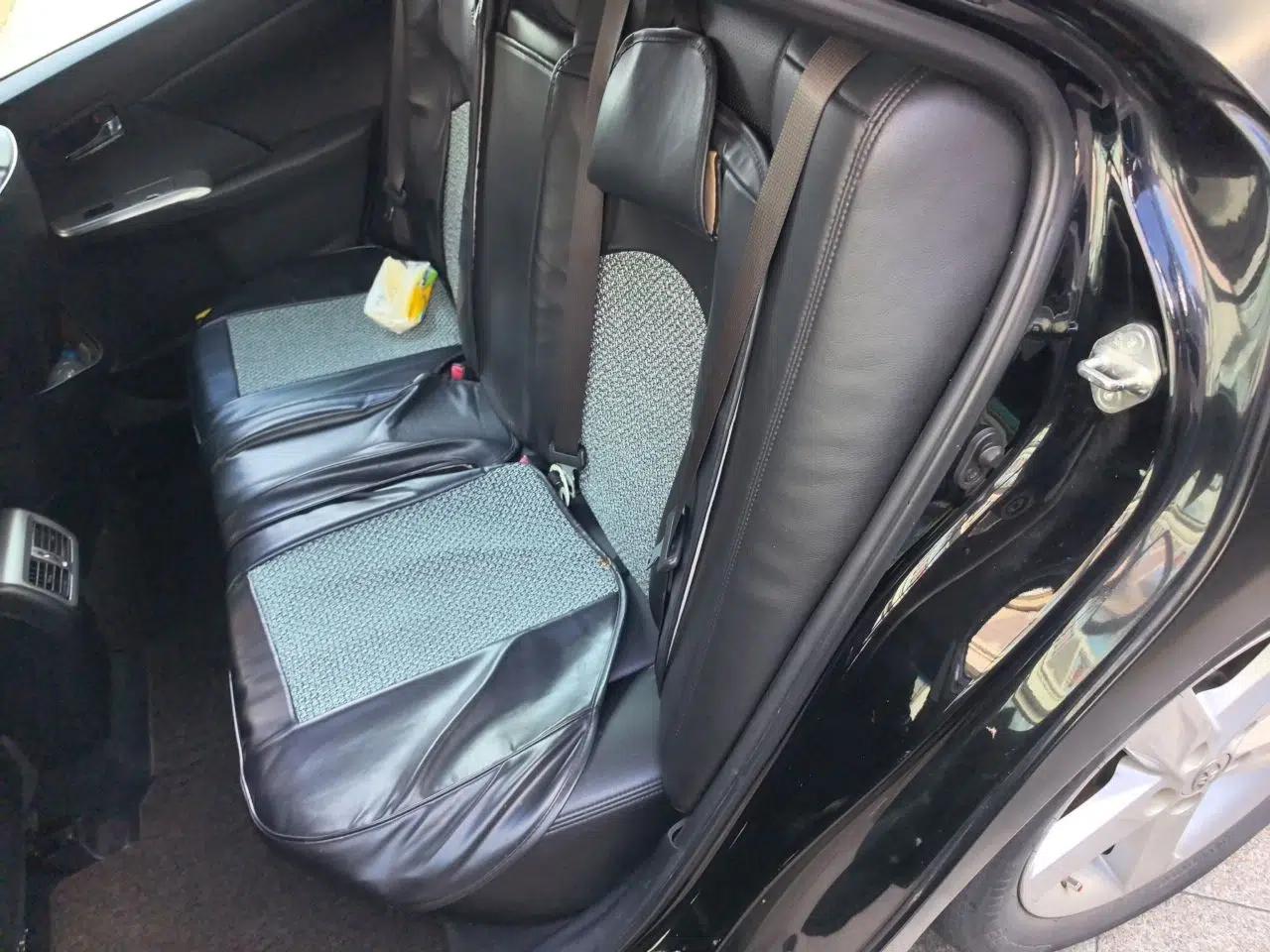 Toyota Camry 2012 Junrui 2.0S Radiant Edition — миниатюра 17