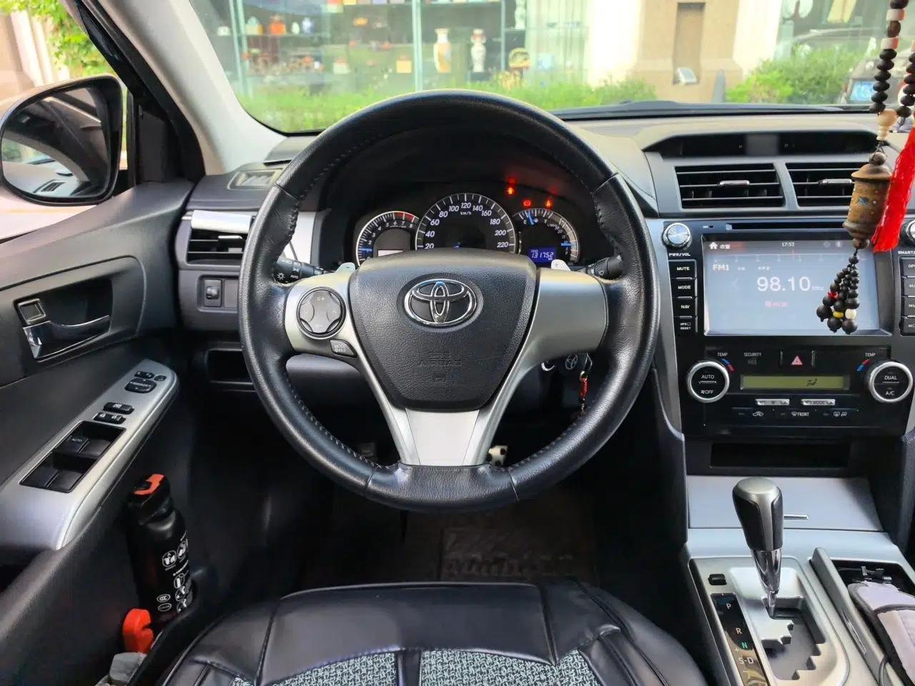 Toyota Camry 2012 Junrui 2.0S Radiant Edition — миниатюра 10
