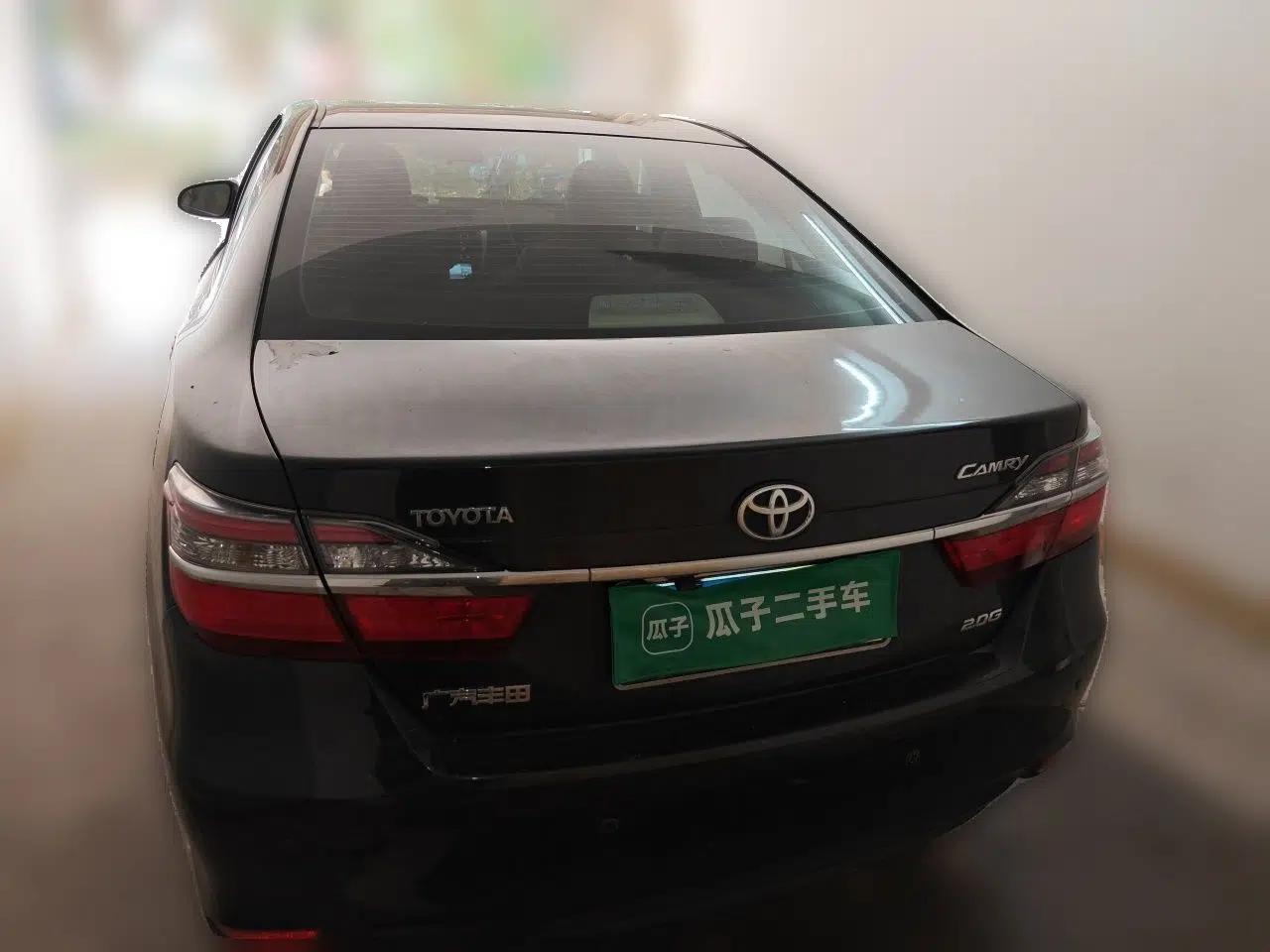 Toyota Camry 2016 2.0E 10th Anniversary Elite Edition — миниатюра 5