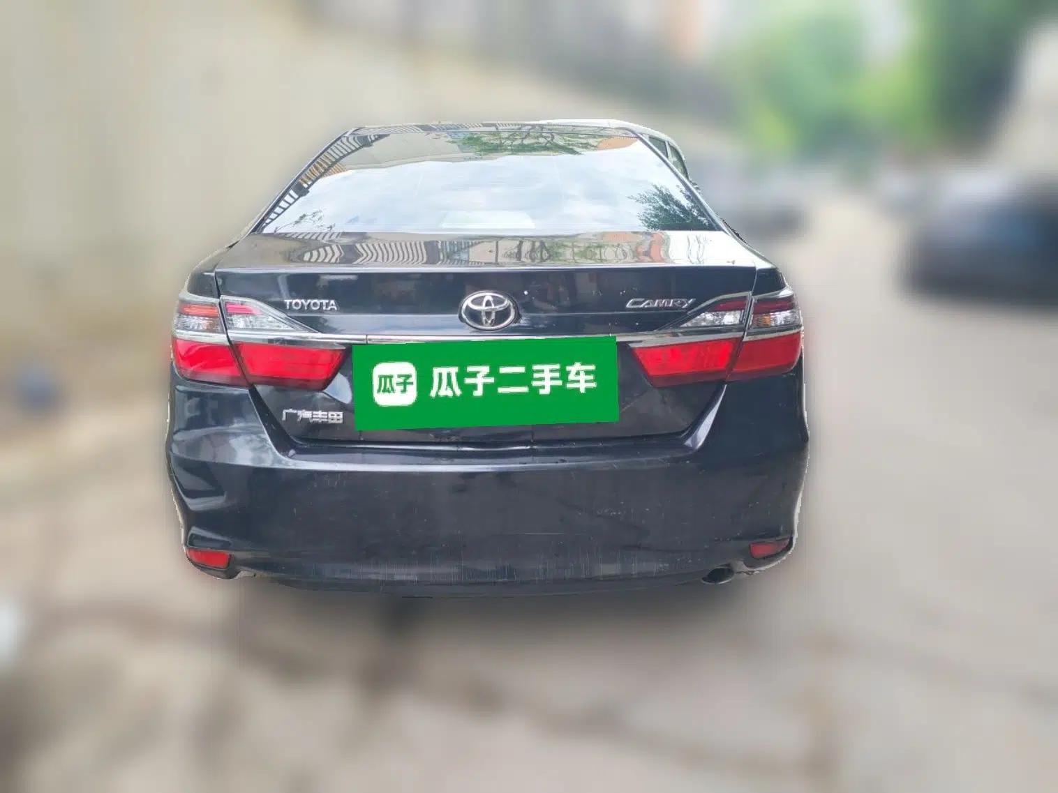 Toyota Camry 2015 2.0E Elite Edition — миниатюра 5