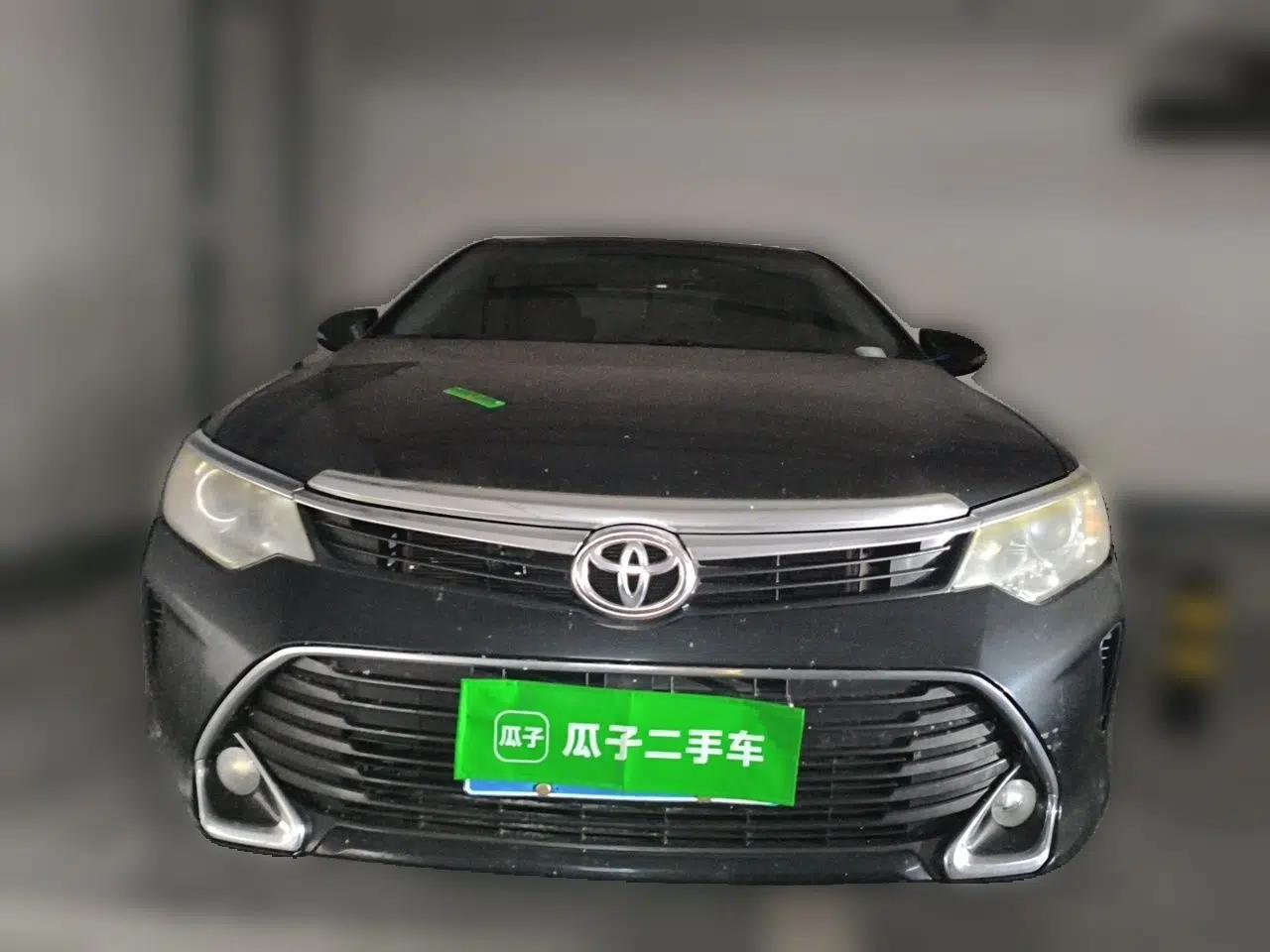 Toyota Camry 2016 2.0G 10th Anniversary Leading Edition — миниатюра 2