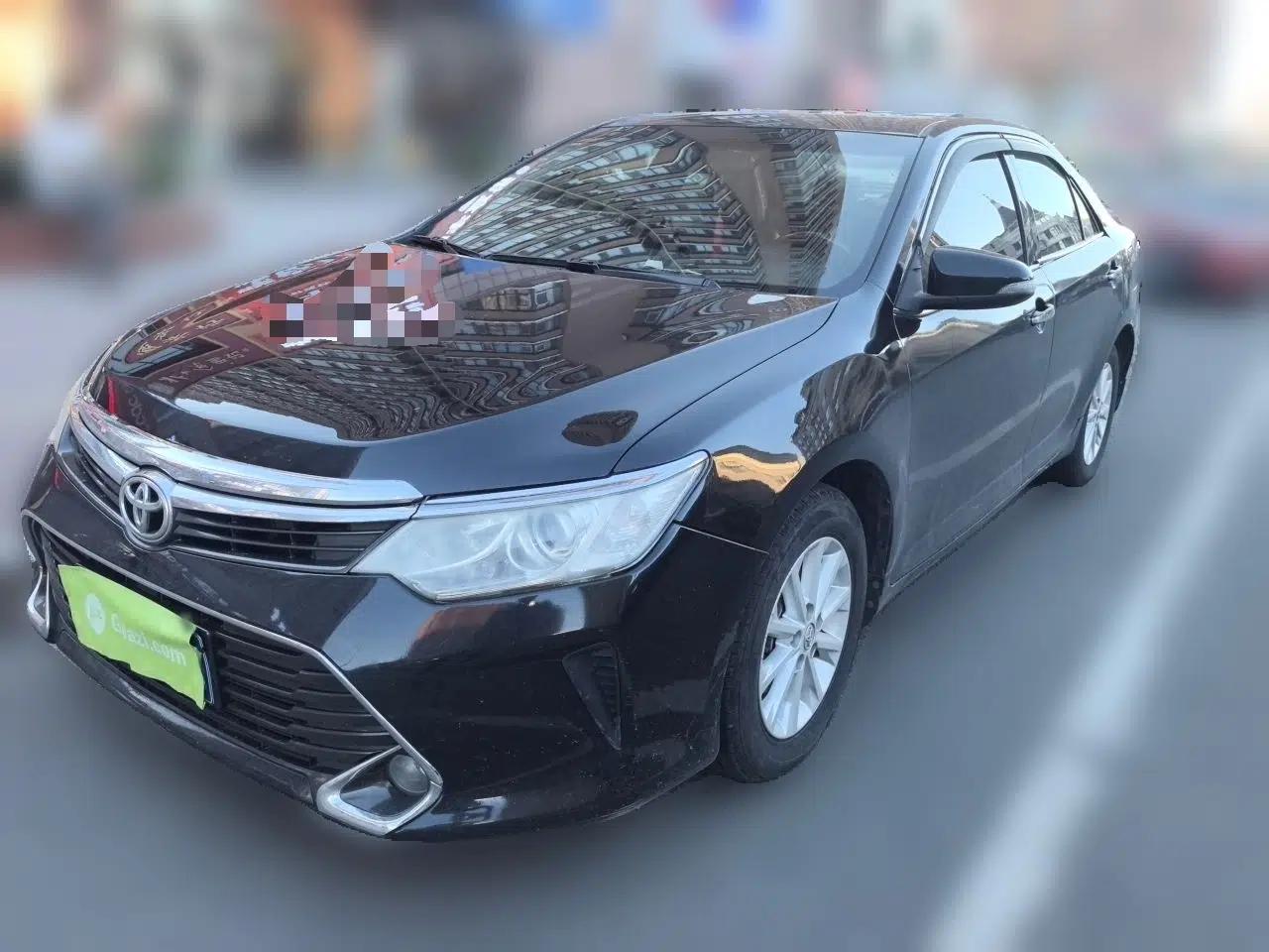 Toyota Camry 2015 2.0G Premier Edition — миниатюра 1