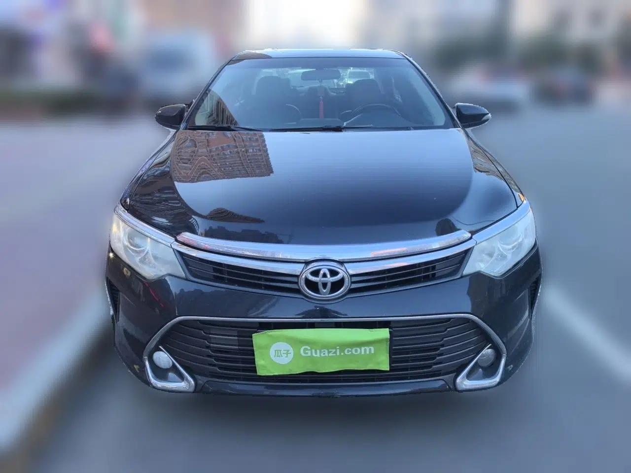 Toyota Camry 2015 2.0G Premier Edition — миниатюра 2